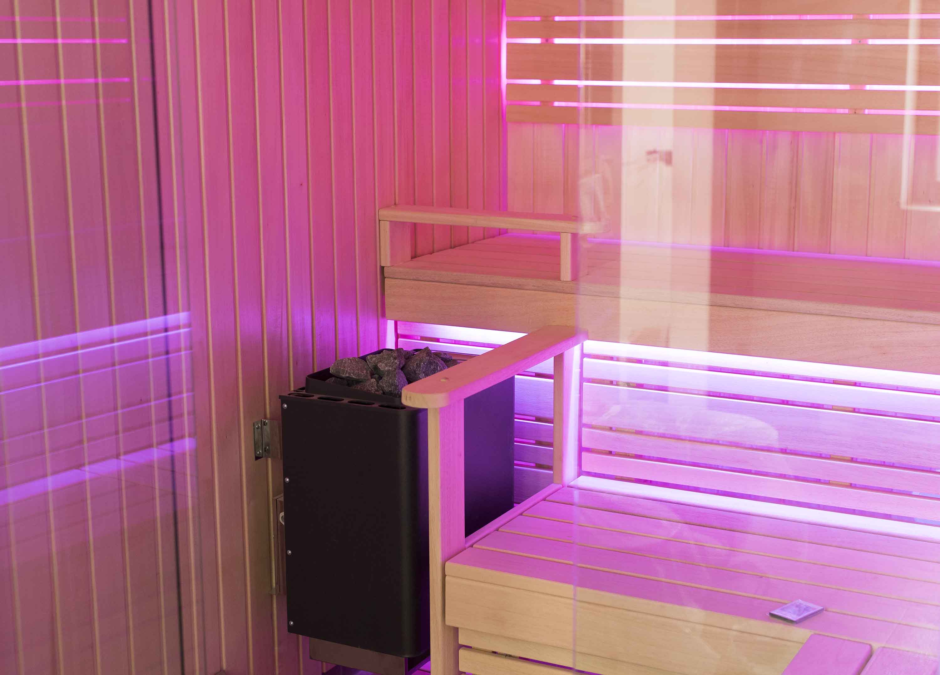 Quel équipement acheter est l'une des questions les plus importantes lors de l'installation d'un sauna